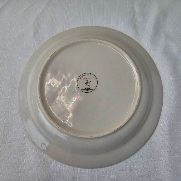 Royal Seasons Snowmen 10" Dinner Plate - Picture 5 of 5